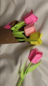 DIY Sticky Note Tulips Flowers #shorts #shortvideo #diy #tulip #stickynote #handmade #flowers #cute