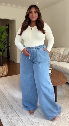 Loose wide-leg fit with a drawstring waist and soft fabric — super forgiving, hides problem areas, and flatters fuller bodies comfortably. #womensfashion #widelegpants #curvyfriendly #shopnow #tiktokfashion