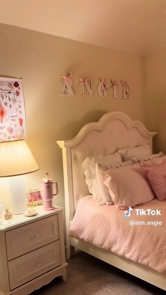 Shabby Chic Bedroom Decor Ideas and Inspiration