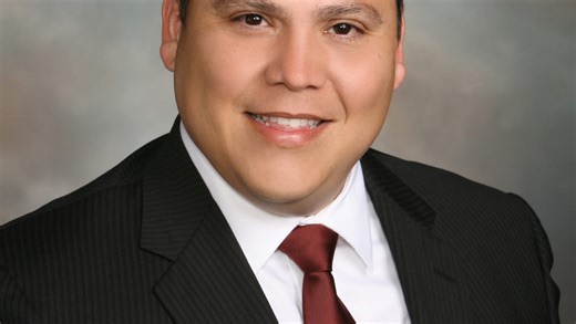 Joe Henkel retires from Kleberg Bank, Gabe Guerra named President/CEO