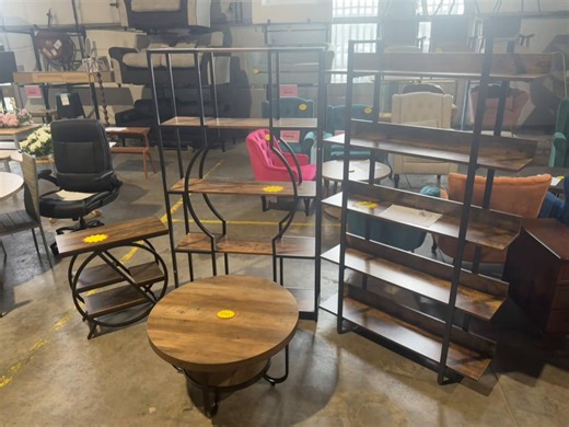 Looking to elevate your living space without breaking the bank? 🛋️✨ At Mega Clearance Outlet, you can find stunning coffee tables, signature pieces, and stylish shelving—all at bargain prices that won’t hurt your wallet! 📍 Find us at Tofts Farm Industrial Estate, Hartlepool TS25 2BS – you can’t miss our bright yellow signs! ⏰ Opening hours: Tomorrow: 10am–4pm (OAPs & those with special needs) Friday, Saturday & Sunday: 10am–4pm And guess what? We’re hitting the road today to hunt down even mor