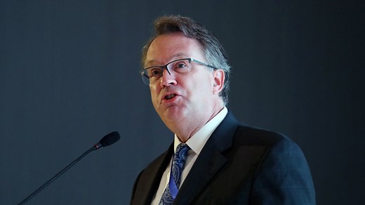 Fed ‘Thinking Very Hard’ About Yield-Curve Control, Williams Says