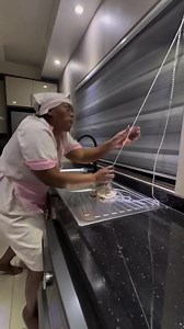 Wosvika kumba munhu akaneta wofunga kuti basa rikumuwandisira 😂😂😂😂 Dudzai 🙌🙌🙌 Madam Boss | Nashtvzimbabwe