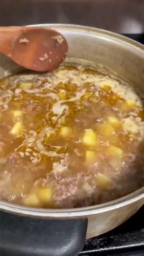 Better Than Olive Garden Zuppa Toscana (Made at Home)