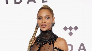 Beyonce Flaunts Her Killer Booty in Super Short Cutoffs