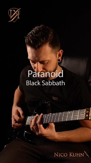 Black Sabbath – Paranoid (Iconic Riff)