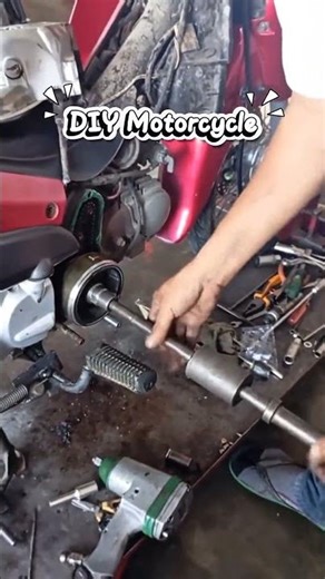 HOW TO REMOVE A MOTORCYCLE FLY WHEEL(Magneto) Quickly | DIY Mechanic