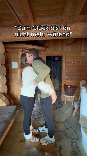 Franziska Zepf // Finanzen für Frauen on Instagram: "POV: Du bist eine sture Ehefrau. #ehefrau #ehemann #eheleben #ehehumor #ehekomödie #beziehungen #paarhumor #lustig #witze"