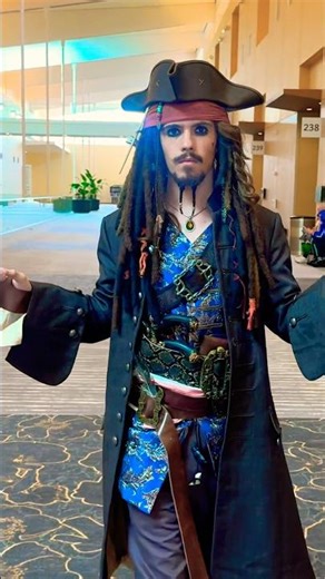 Stunning Jack Sparrow Cosplay! #disneycosplay #jacksparrow #jacksparrowlookalike #cosplayer #cosplay