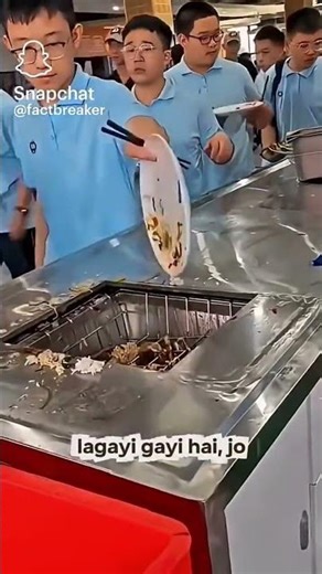 Chinese machines eating food nowadays🍖🥦