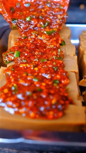 Acorn Tofu Recipe | पहाड़ों की अनोखी नमकीन डिश #shorts #acorntofu #viral #ChineseFood #acorn #food