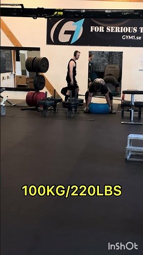 Farmers Walk and Sandbag Loading - Strongman Training. #strongman #sandbag #speed