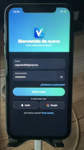 LOGIN and SIGNUP screens finished and connected to FIREBASE
