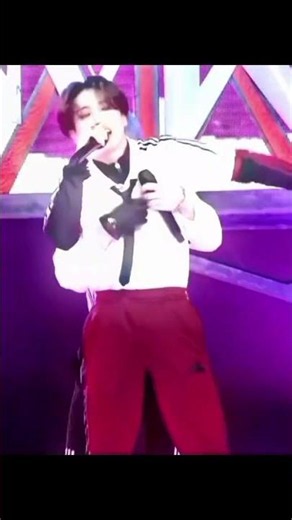 skz maniac han manon laughing #han # maniac #manonlaughing
