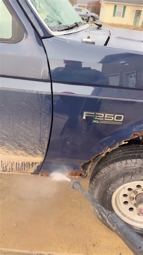 Pressure Washing Rust Away 😮