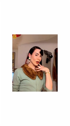 Styling Vintage Fashion for a Night Out