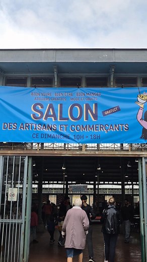 Rendez-vous jusqu’à 18h Halle Martenot à Rennes, pour le Salon des artisans et commerçants, organisé par le Carré Rennais. Un moment convivial pour découvrir la richesse et la qualité de nos commerces locaux ! Ateliers créatifs, dégustations, défilés et démonstrations de savoir-faire, le salon met en lumière tout le dynamisme et toute la diversité du commerce rennais. | Nathalie Appéré