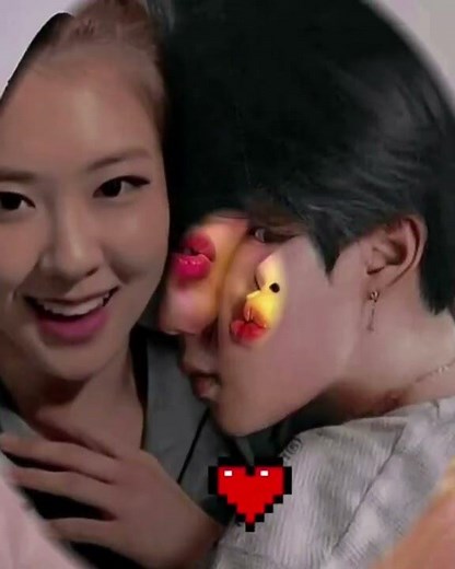 Jirose kisses🥰❤️ BTS Jimin & Black Pink Rose Couple 😘