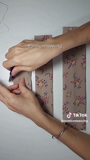 DIY Fabric Hair Bows Tutorial