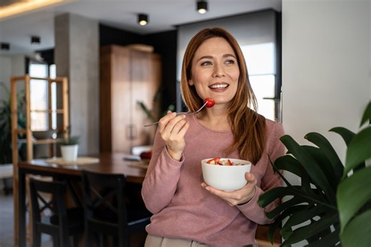 Alzheimer : voici l’âge à partir duquel vous devez impérativement suivre ces 5 règles alimentaires pour écarter le risque de démence - Psychologies.com