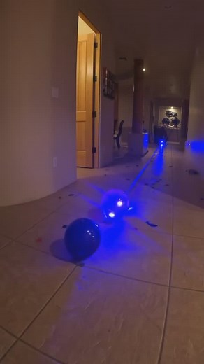 Joe Richards on Instagram: "Strong blue laser vs balloons #laser #science"