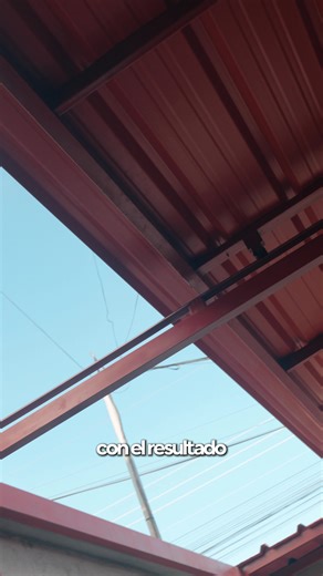 Transformamos tu espacio en un lugar funcional, moderno y protegido ☀️🌧️ Mario Constructor lo hizo posible con esta increíble cubierta corrediza, diseñada para adaptarse a cualquier clima y necesidad. Más luz cuando la quieres, más protección cuando la necesitas. ¿Te imaginas algo así en tu hogar o negocio? Escríbenos y hazlo realidad. #marioconstructor #cubiertacorrediza #construcciónmoderna #espaciosfuncionales #remodelación