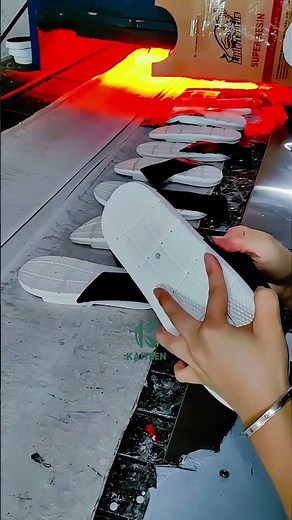 From Design to Comfort: How We Make Custom Slippers Just for You