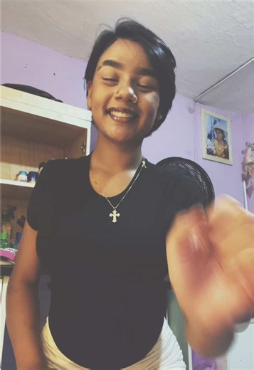 Learn Libras: Signs for Communication with Friends