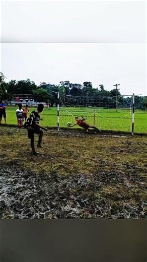 Muddy Field + Crazy Tiebreaker Save! Goalkeeper Becomes the Hero 🔥⚽ #Shorts