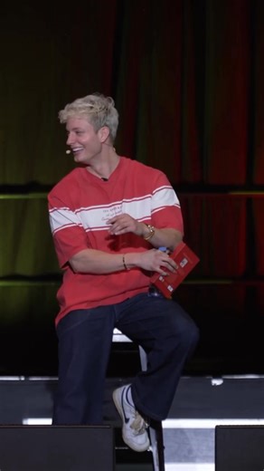 One of the most fun countries i’ve ever performed for 😂😂🇸🇬 Go watch the full 30 MINUTES on my YouTube! #comedy #mattrife #singapore #funny #jokes | Comedian Matt Rife