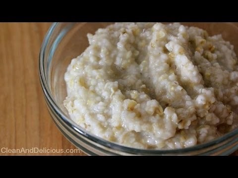 How To Make Clean Eating Overnight Steel Cut Oats