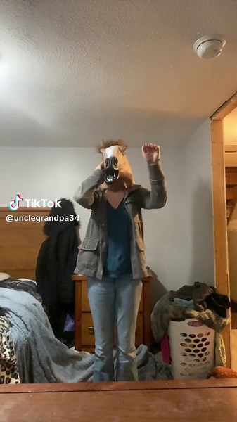 Uncle grandpa (@unclegrandpa34)’s videos with Bojack dance - Alena<3