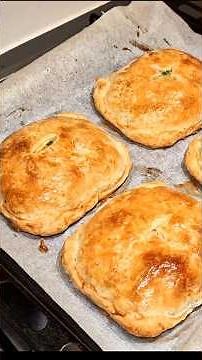 Chicken Pot Pocket Pies | Easy Comfort Food Recipe