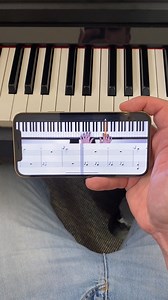 Learn your favorite songs on piano 🎹🎶 | flowkey