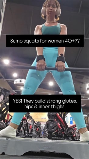 If you haven't yet added Sumo Squats or Sumo Deadlifts into your routine - you're missing out! Book me in for a session if you'd like to learn how to perform them for maximum gains. 💪 #worldgymbundaberg #sumo | Fit to Thrive