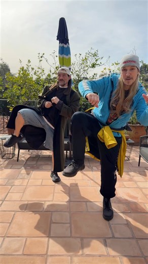 Break yo legs! #jayandsilentbob #breakyourlegs | Jay and Silent Bob