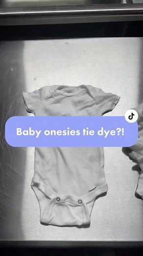 Can’t forget the babies! Onesies coming up! Pt 2 tomorrow! #tiedyebaby #icedyebaby #tiedyetutorial #icedyetutorial #icedyekids #tiedyecompany