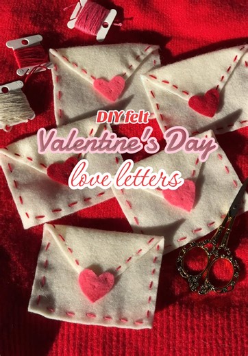 DIY Felt Garland Tutorial for Valentine's Day