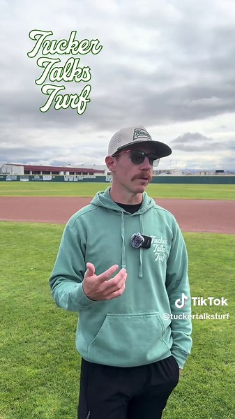 Coaches! Let’s show off those fields you work so hard on! Shoot me a DM with some pictures and/or video along with some details of the park! I’d love to showcase the beautiful ball fields from all over the world! #baseball #diy #field