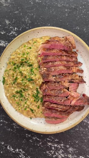 Risoto Diferente com Bife Ancho Perfumado
