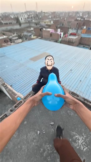 Doraemon vs ￼ money heist 🤯. #parkour #yrun #trending #labubu #doraemon #maskman #shorts