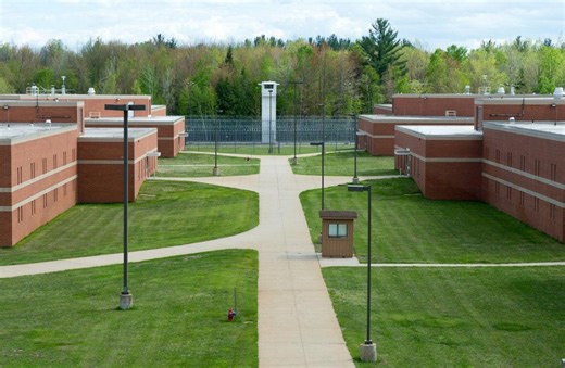 Michigan lawmakers propose selling abandoned maximum security prison