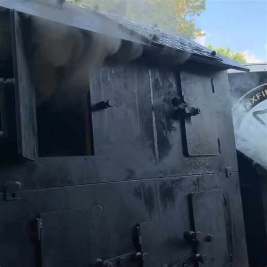 This video shows the Max Fire Box Phase II set up as a two-story burn. Fire is initially burning in the garage. The second-floor window is open, and the garage door is closed. As conditions develop, fast-traveling smoke with significant velocity pushes out of the second floor. That movement tells a story. This rep is all about size-up—reading the building, the openings, and the smoke before making decisions. By opening and closing different burn chambers, we intentionally create vent point ignit