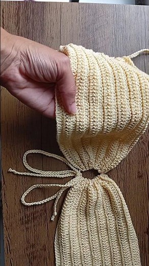 I made a crochet top using only 2 rectangles!! Super easy, let's make it! #diy #crochet #tutorial