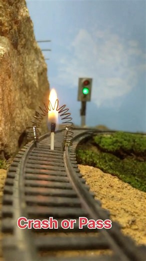 TRAIN VS FIRE SPRING 💥 🚂 ⚡️