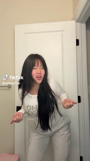 Exciting Throw Challenge with Arlene Lee