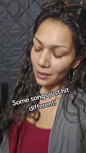 Amber B (@amberb635)’s video of Songs That Are Stuck In Your Head