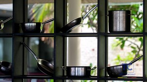 The Wonder Cooker is back! The revolutionary cookware that will save you time AND energy by cooking faster. It cooks frozen food in minutes so you don’t have defrost your food the old fashioned way. Use it for steaming, reducing, stewing, grilling, baking, boiling, crisping – you name it. It’s dishwasher safe and easy to clean! | Table Charm Direct