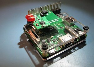 Raspberry Pi Console Card Allows You To Access The Mini PC Via Your Laptop (video)