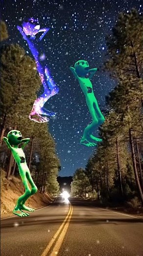 Dame tu cosita Green alien dance 🥹#dance #yt #shorts #calmdown